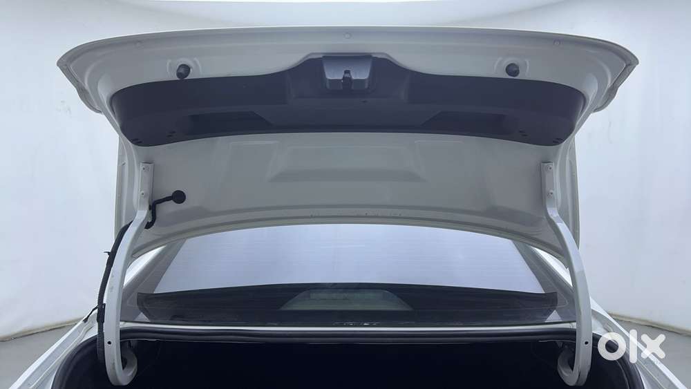 Volkswagen Virtus 1.0 Topline Tsi At, 2022, Petrol