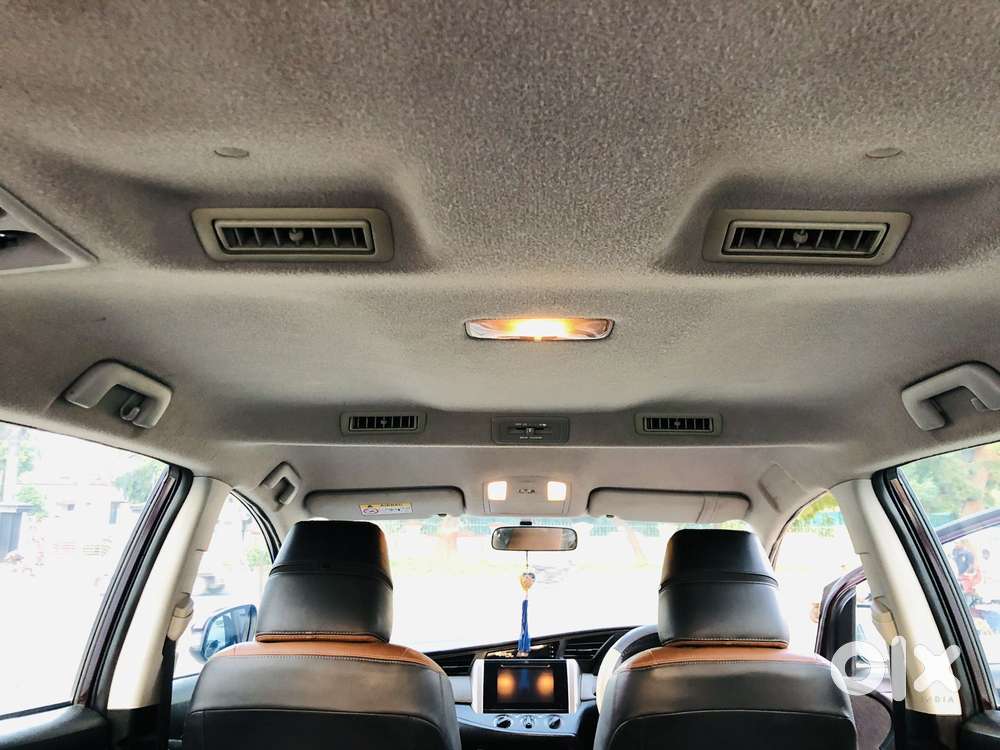 Toyota Innova Crysta 2.4 G Mt 8s, 2020, Diesel