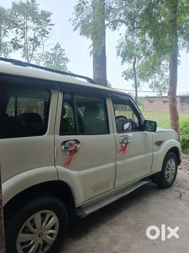 Mahindra Scorpio Diesel 2015