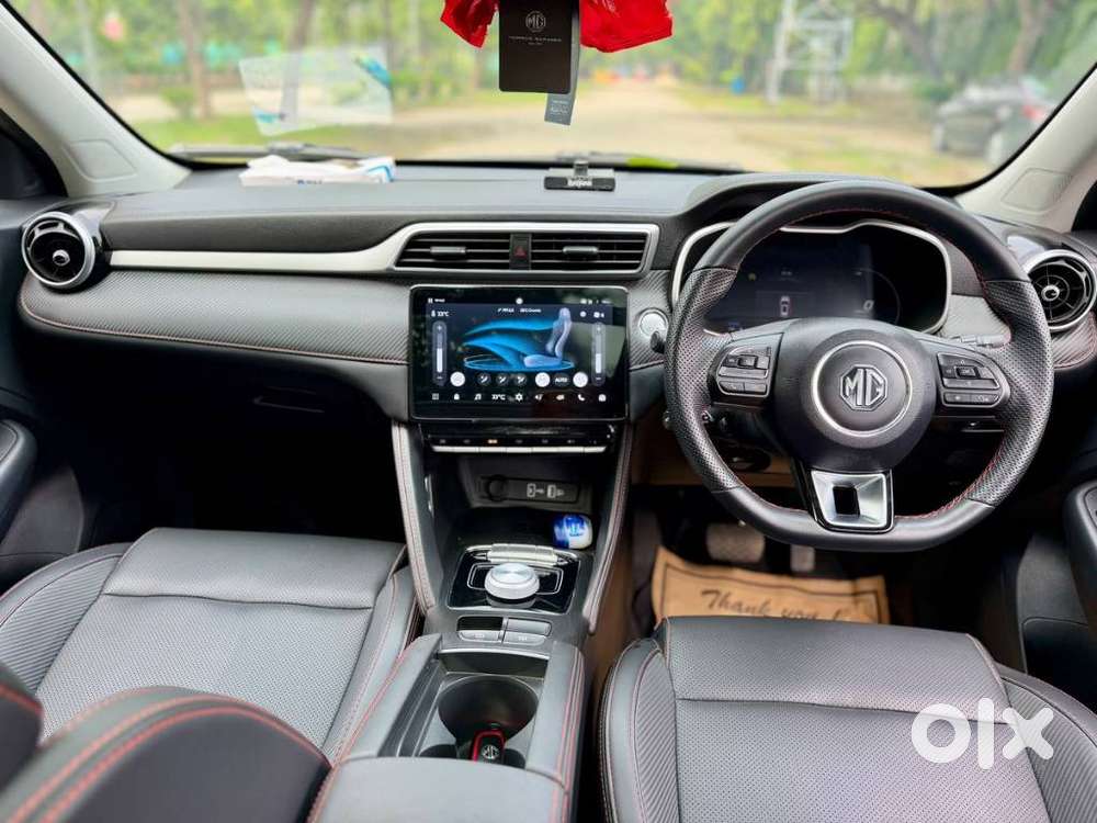 Mg Zs Ev Exclusive Pro Iconic Ivory, 2026, Electric