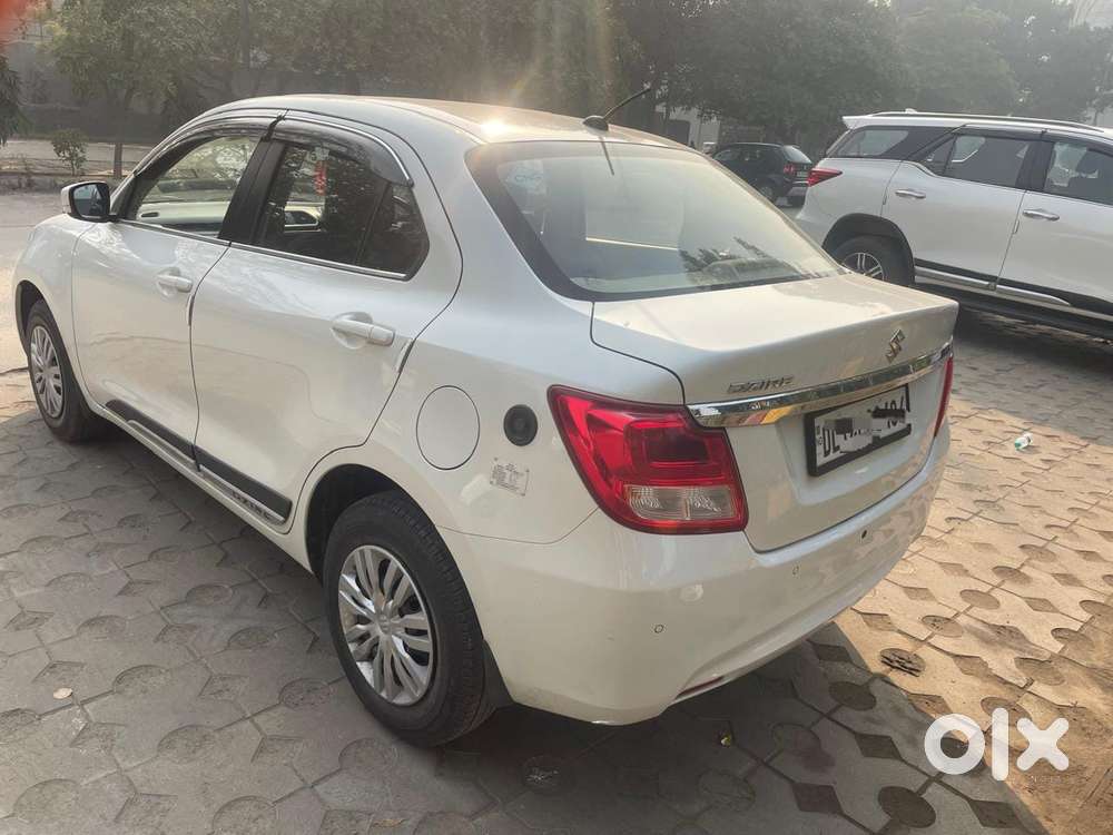 Maruti Suzuki Dzire 1.2 Vxi, 2022, Cng & Hybrids