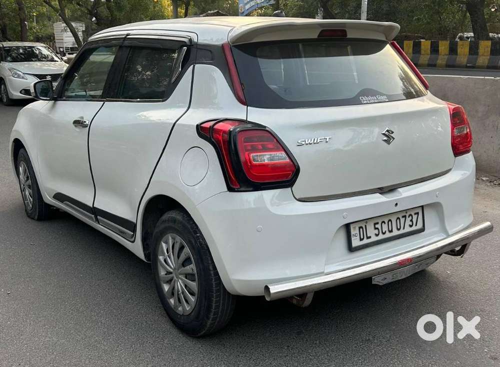 Maruti Suzuki Swift Vxi + Manual, 2018, Cng & Hybrids