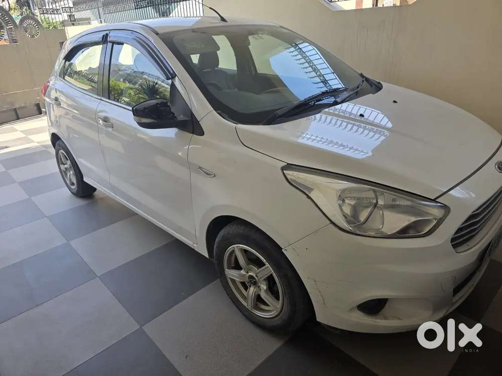 Single Hand Driven Figo 2016 Diesel