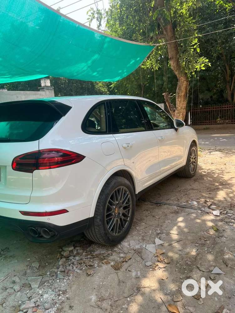 Porsche Cayenne Base, 2018, Petrol