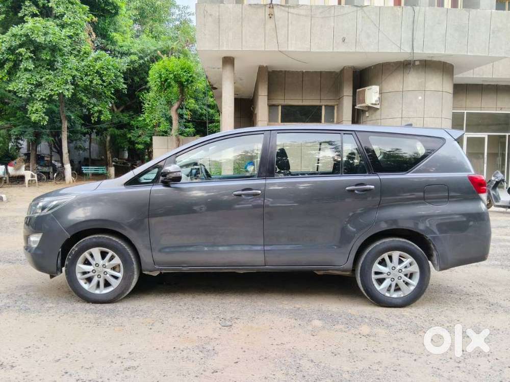 Toyota Innova Crysta 2.4 G Mt 7 Str, 2020, Diesel