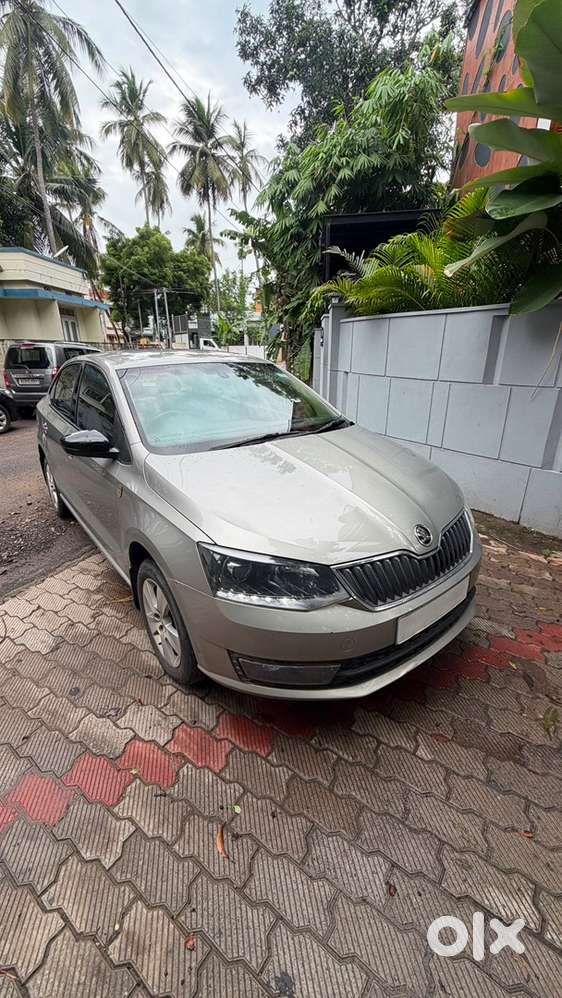 For Sale – 2017 Skoda Rapid Style+ Automatic (top Variant Diesel)