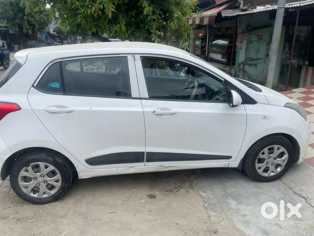 Hyundai Grand I10 Sportz 2013 Diesel Manual