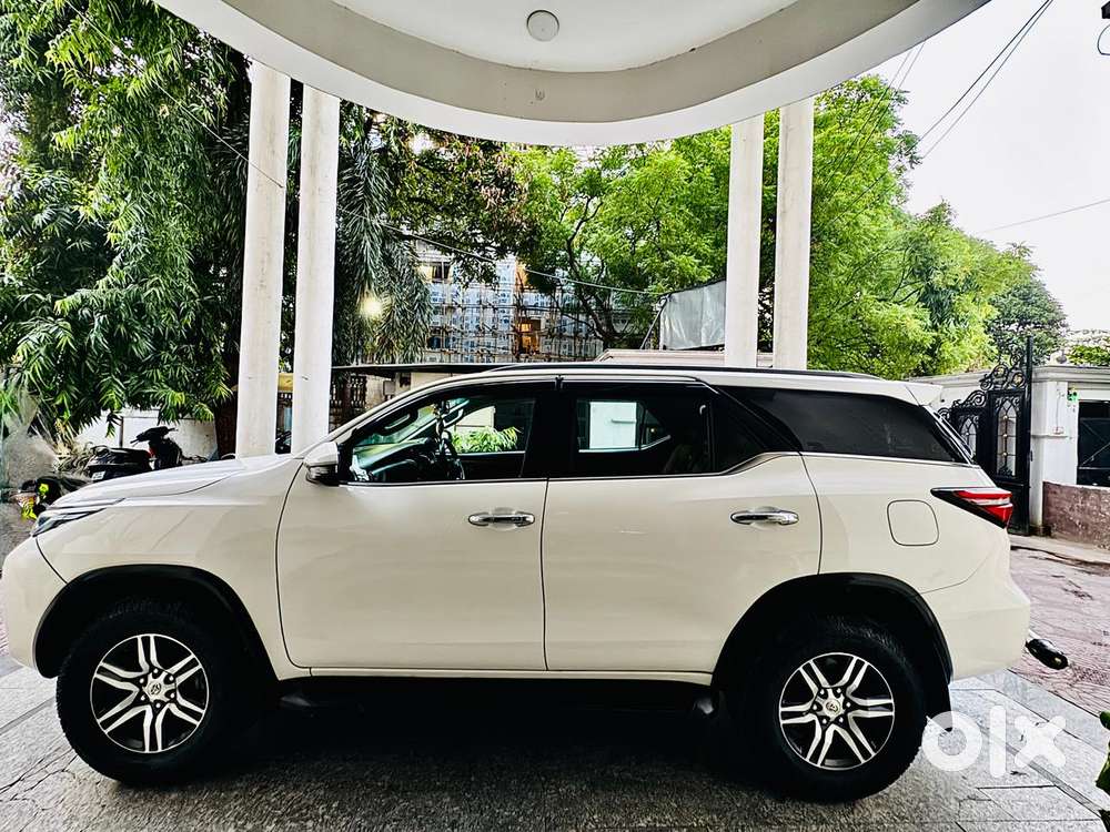 Toyota Fortuner 4x2 At 2.8 Diesel, 2023, Diesel