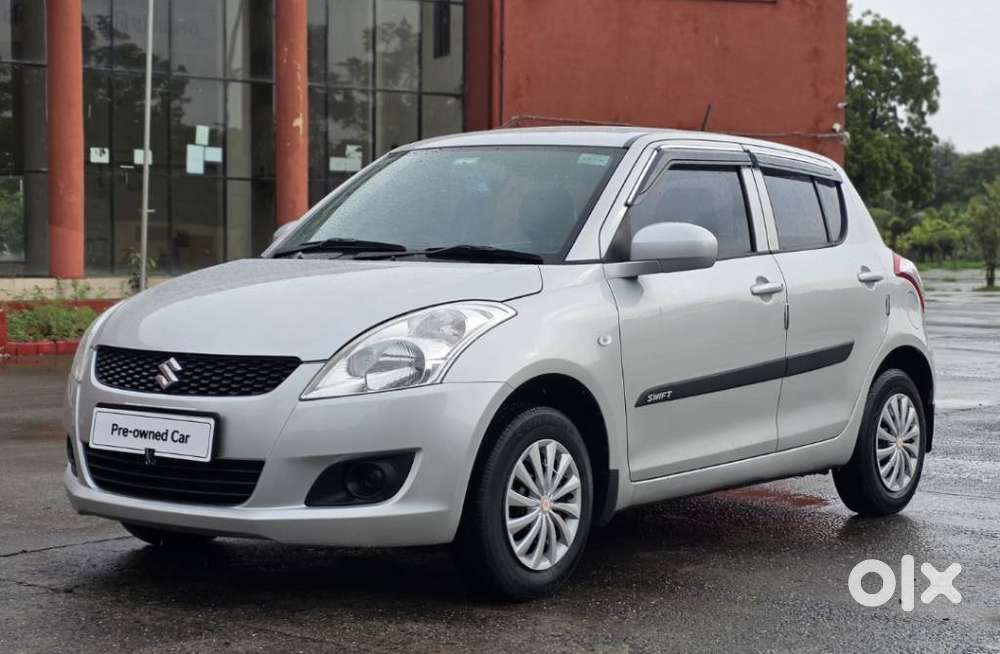 Maruti Suzuki Swift Lxi Bsiv, 2012, Cng & Hybrids