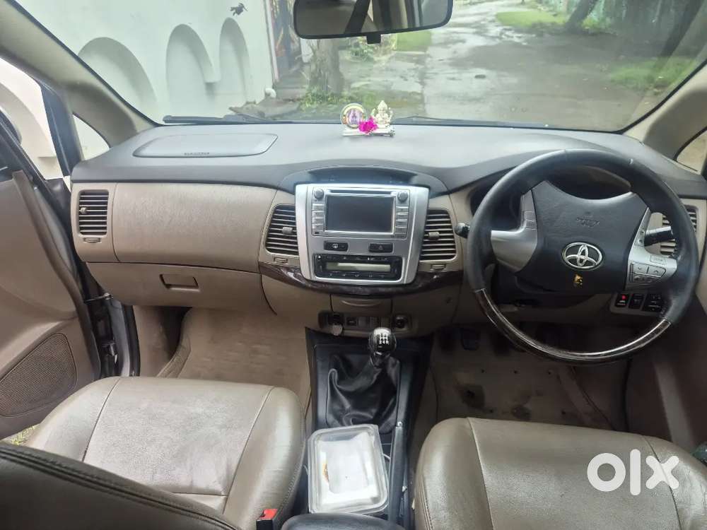 Grey Toyota Innova