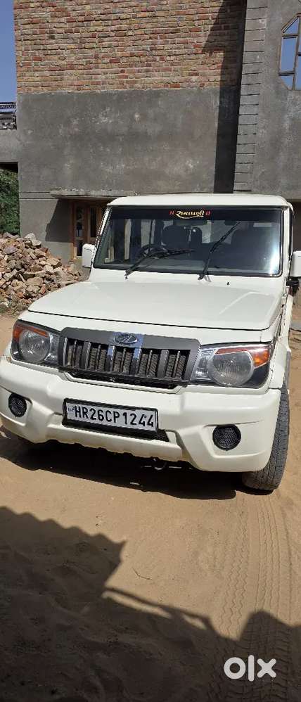 Mahindra Bolero Neo 2015