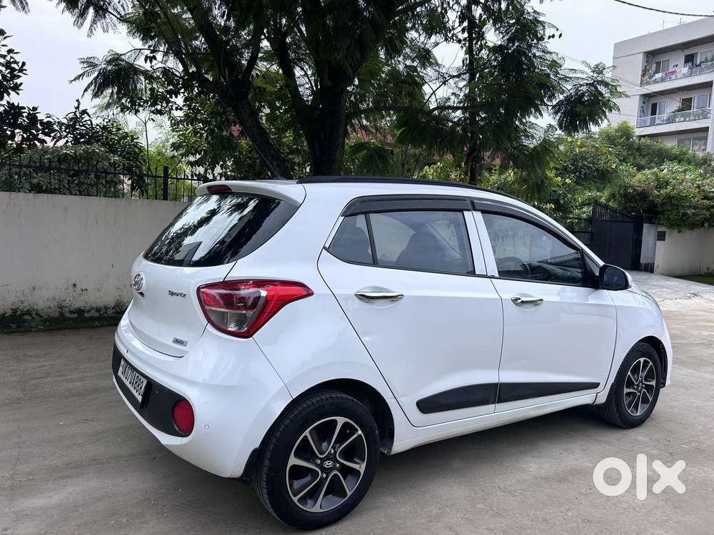 Hyundai Grand I10 1.2 Kappa Sportz Option At, 2017, Petrol