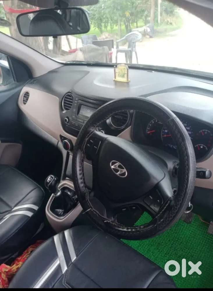Hyundai Xcent 2015
