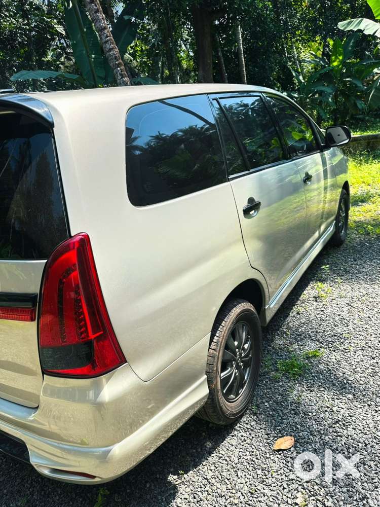 Toyota Innova 2010 Diesel