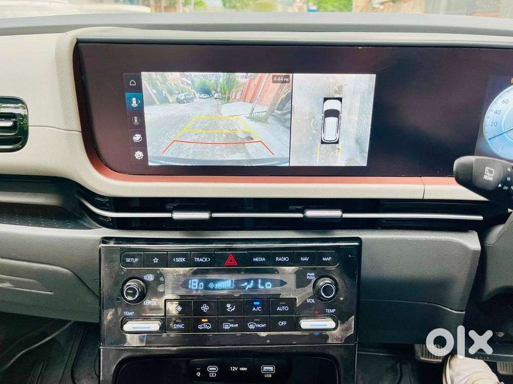 Hyundai Creta 1.5 Sx (o) Ivt Petrol, 2025, Petrol