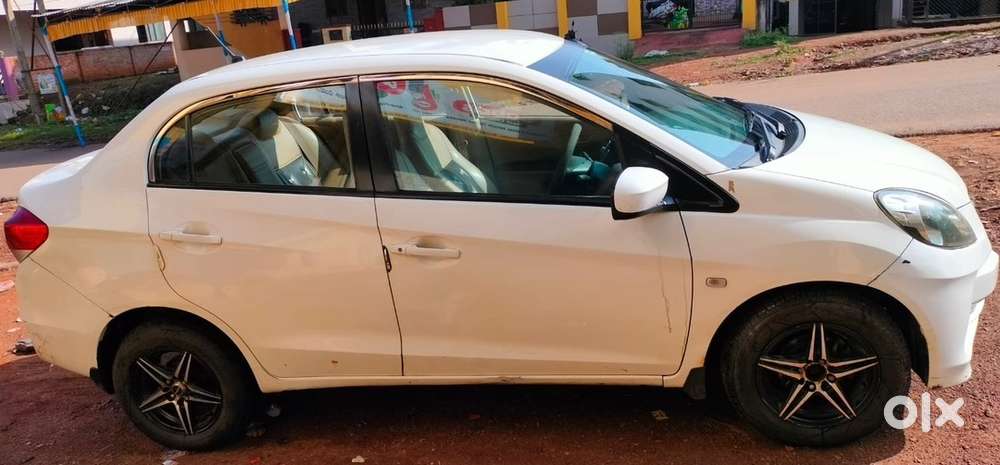 Honda Amaze Diesel 2013