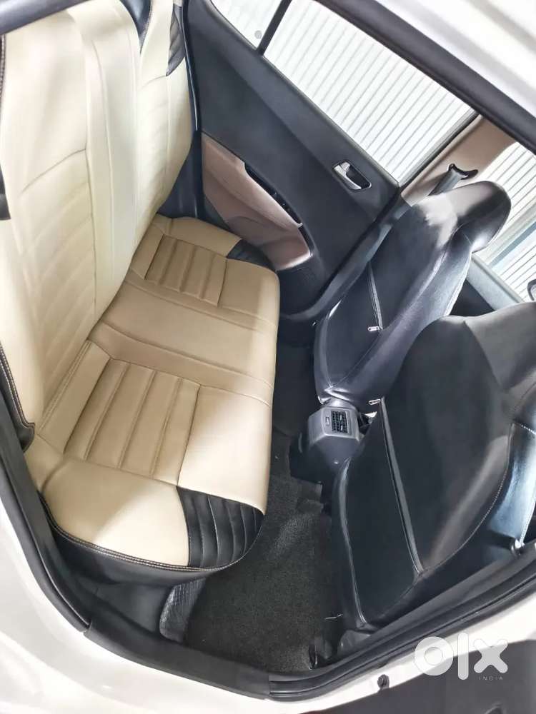 2019 Hyundai Grand I10 Sportz Petrol White Colour Tn38 Reg For Sale.