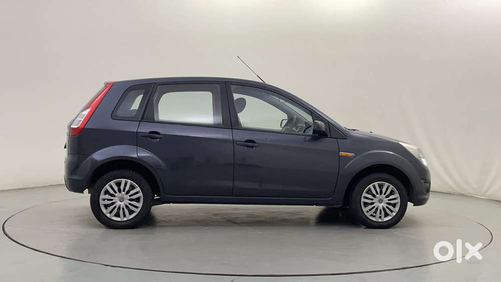 Ford Figo 2010-2012 Petrol Zxi, 2013, Petrol