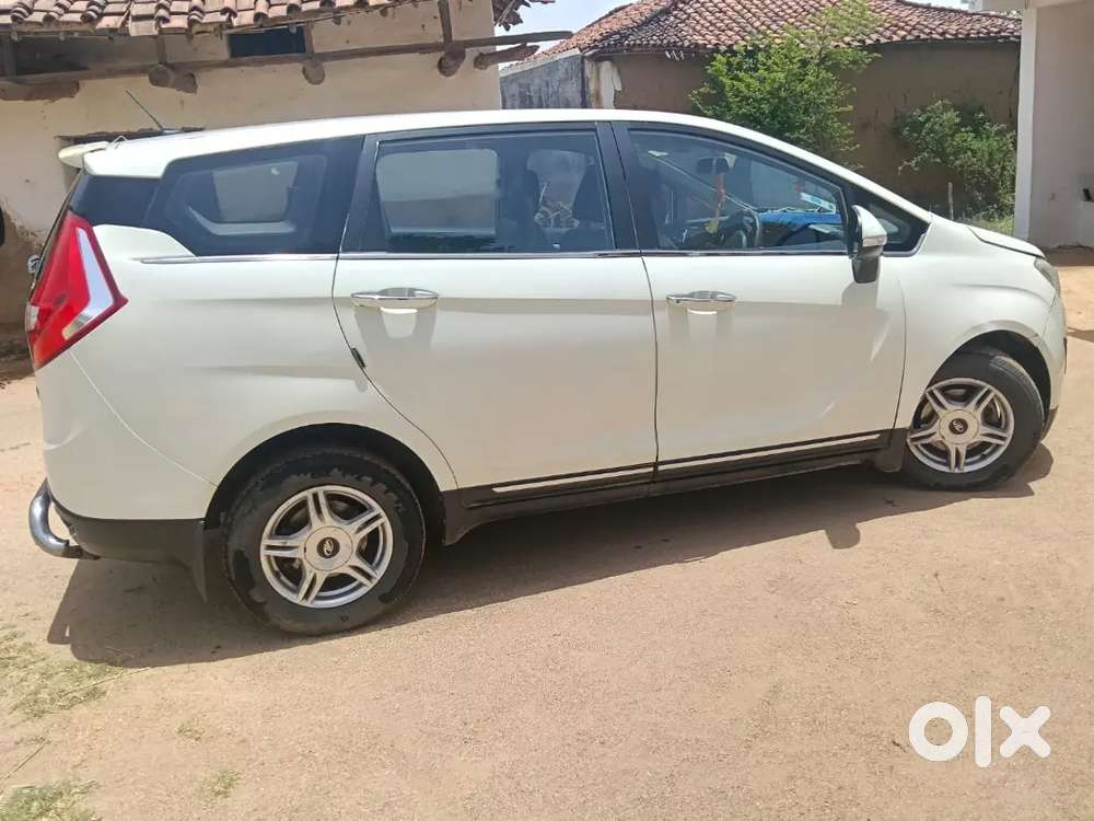 Mahindra Marazzo Plus 2019 Diesel Manual