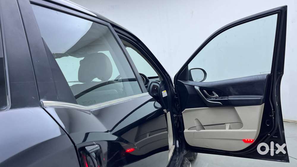Mahindra Xuv500 2.2 W10, 2017, Diesel