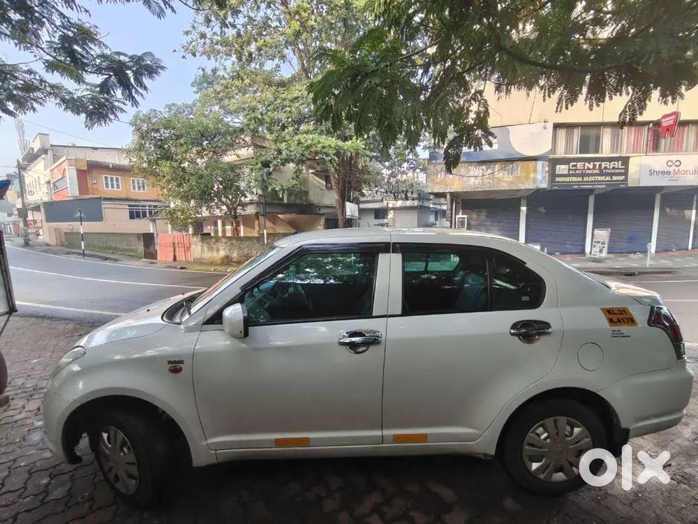 Maruti Suzuki Dzire 2015 Diesel Manual