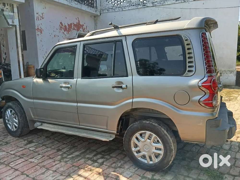 Mahindra Scorpio 2012
