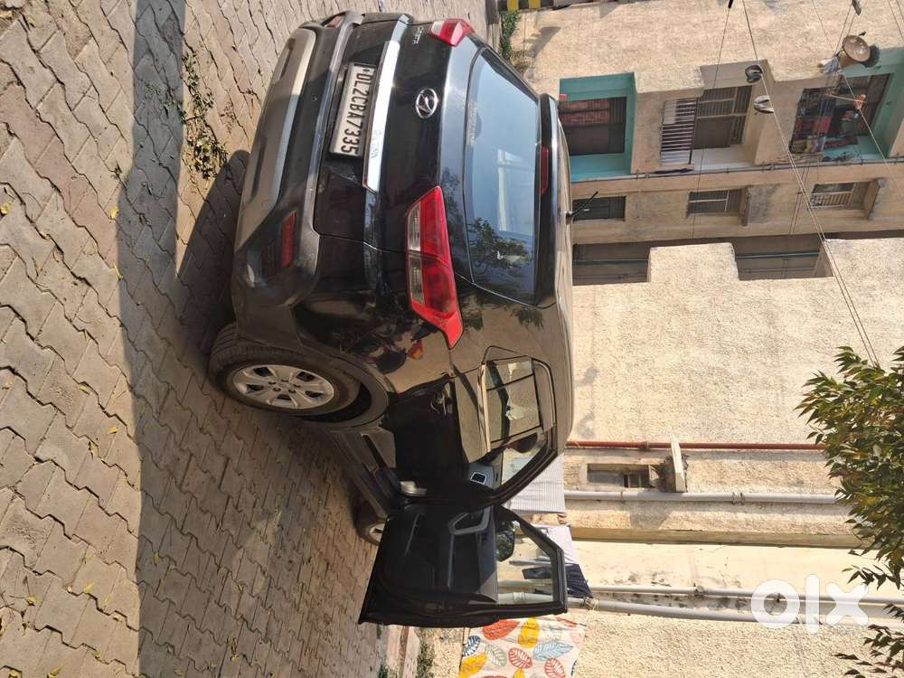 Hyundai Creta Black Oct. 2019 Petrol Well Maintained