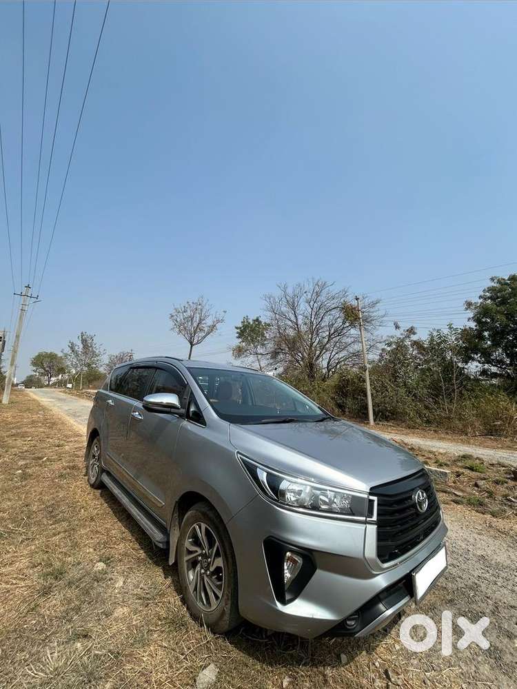 Toyota Innova Crysta 2022 Diesel 160000 Km Driven Well Maintained