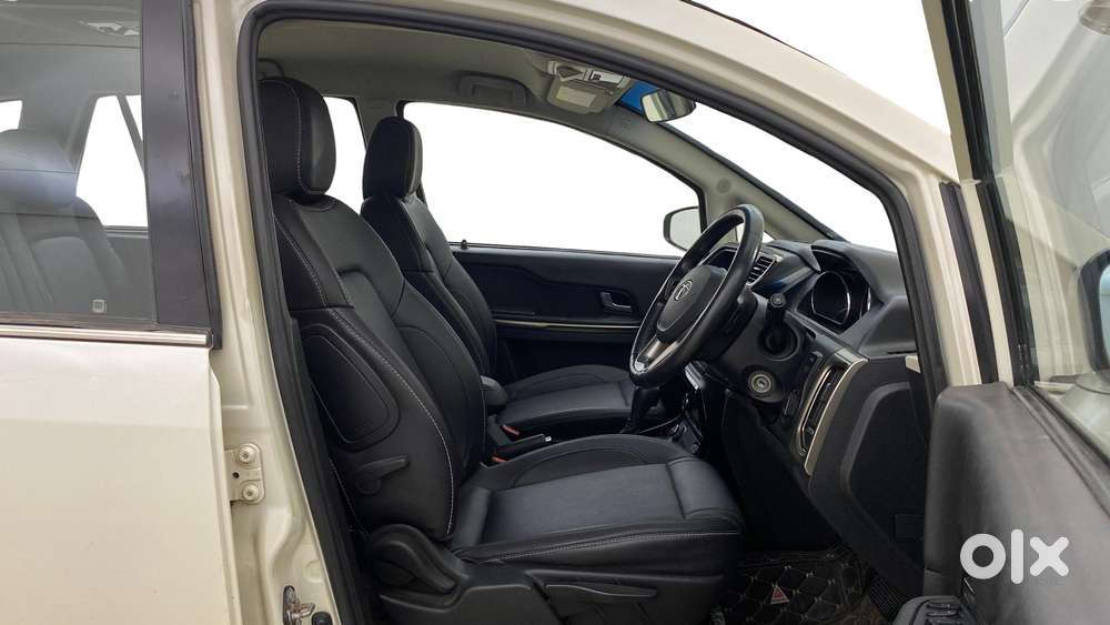 Tata Hexa 2.2 Xta 4x2 7 Str, 2018, Diesel