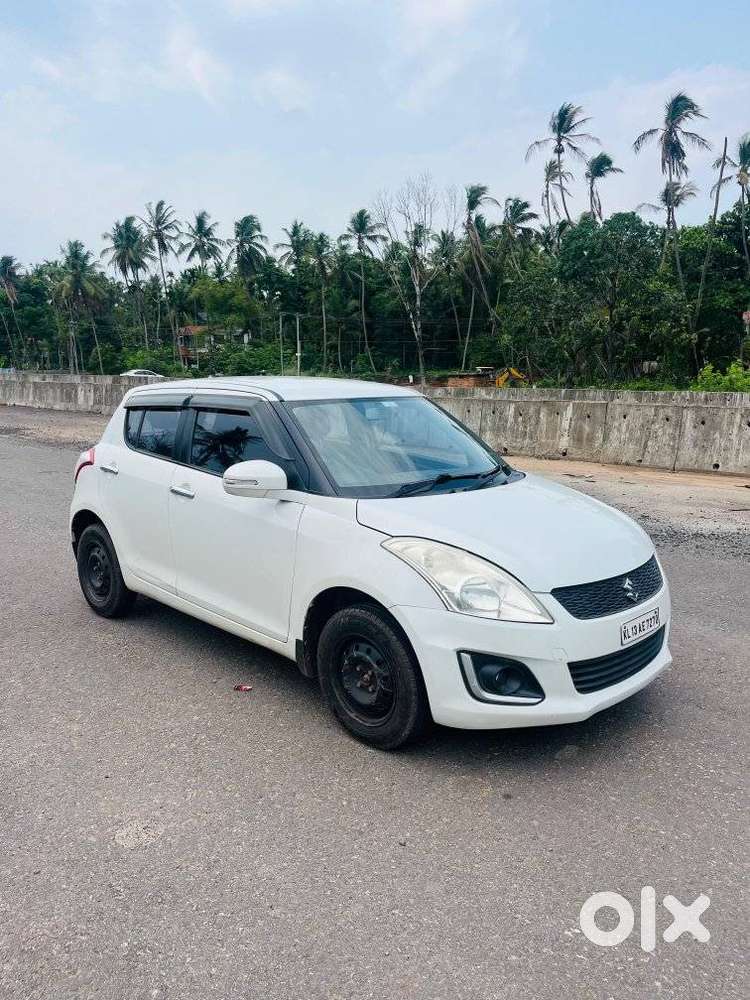 Maruti Suzuki Swift Vxi, 2015, Petrol