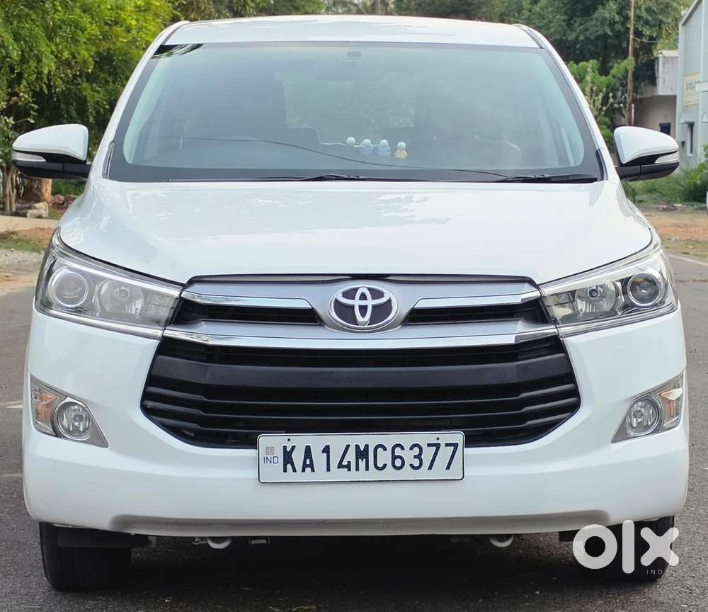 Toyota Innova Crysta 2.4 V, 2017, Diesel