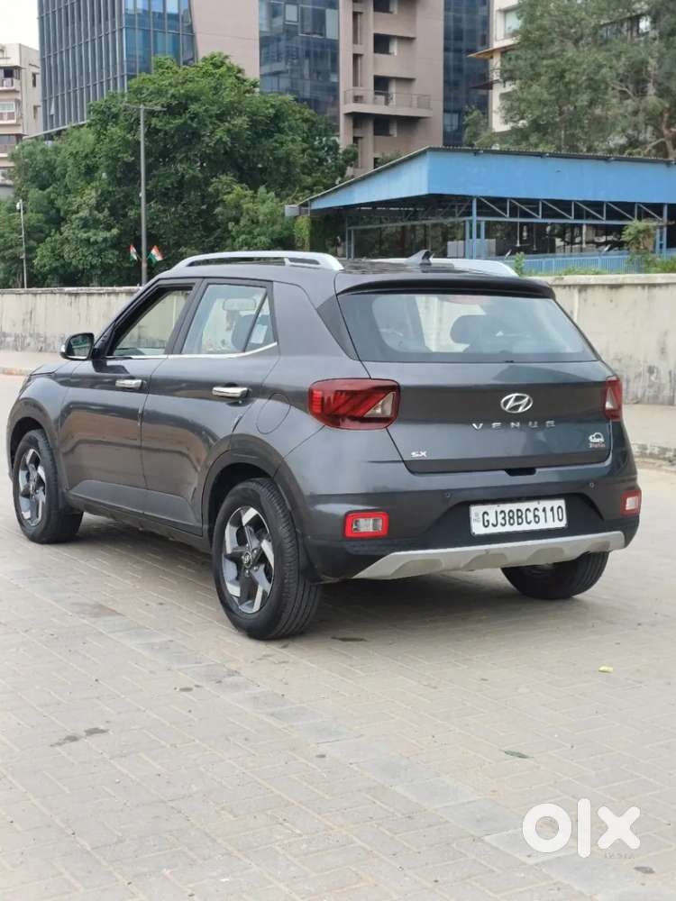 Hyundai Venue 1.0 Sx (o) Turbo Imt, 2021, Petrol