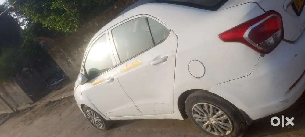 Hyundai Xcent 2016 Variant