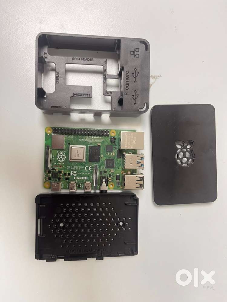 Raspberry Pi 4 Model B (8GB RAM) with Case, Fan & Heatsinks