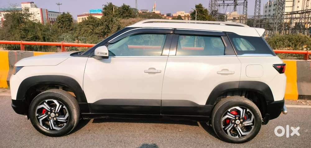 Maruti Suzuki Brezza 1.5 Vxi Cng, 2023, Cng & Hybrids