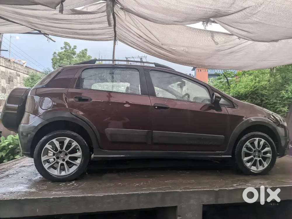 Fiat Urban Cross 2016 Diesel 65000 Km Driven