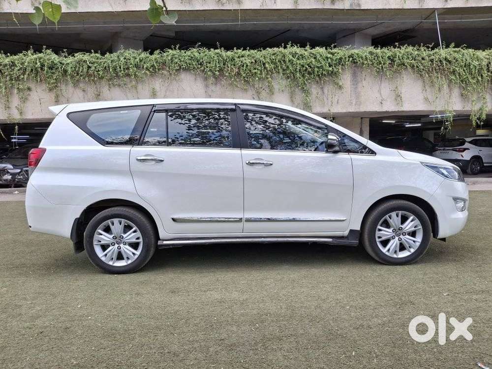 Toyota Innova Crysta 2.8z Automatic, 2019, Diesel