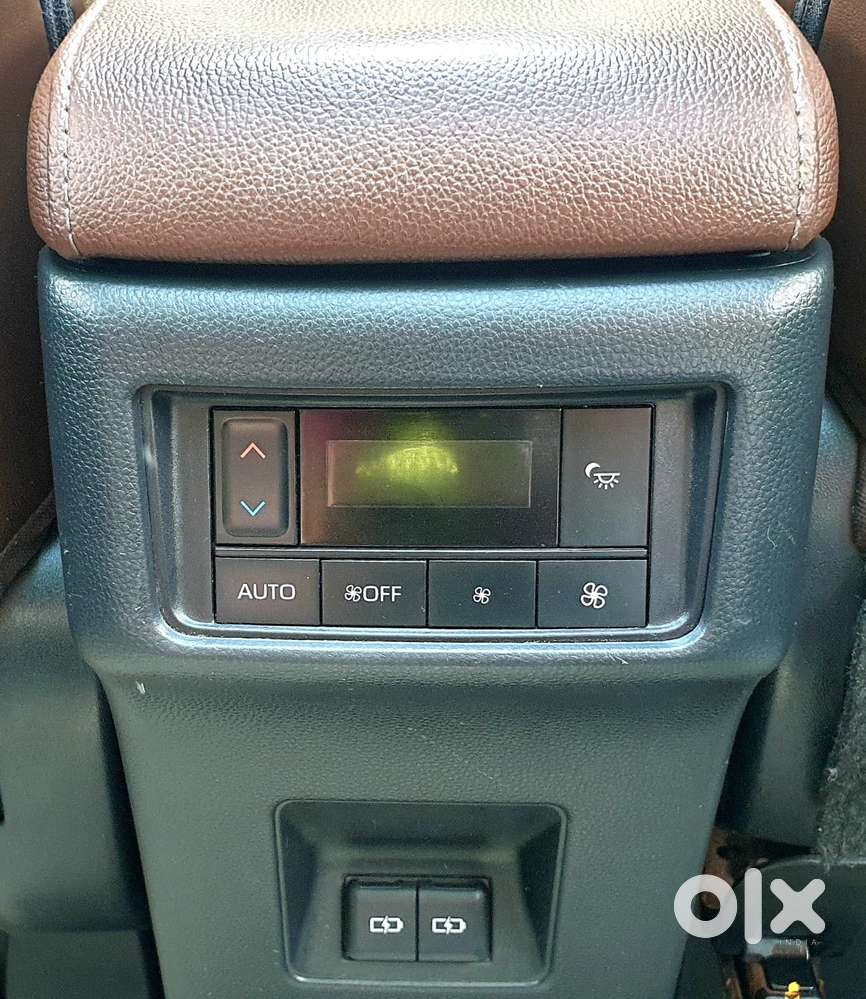 Toyota Innova Hycross Zx(o), 2023, Petrol
