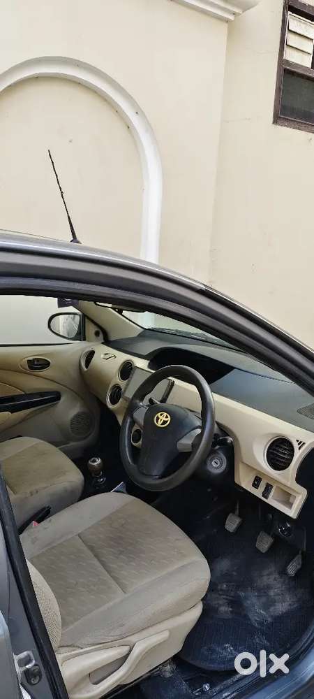 Toyota Etios Liva 2017 Diesel Well Maintained