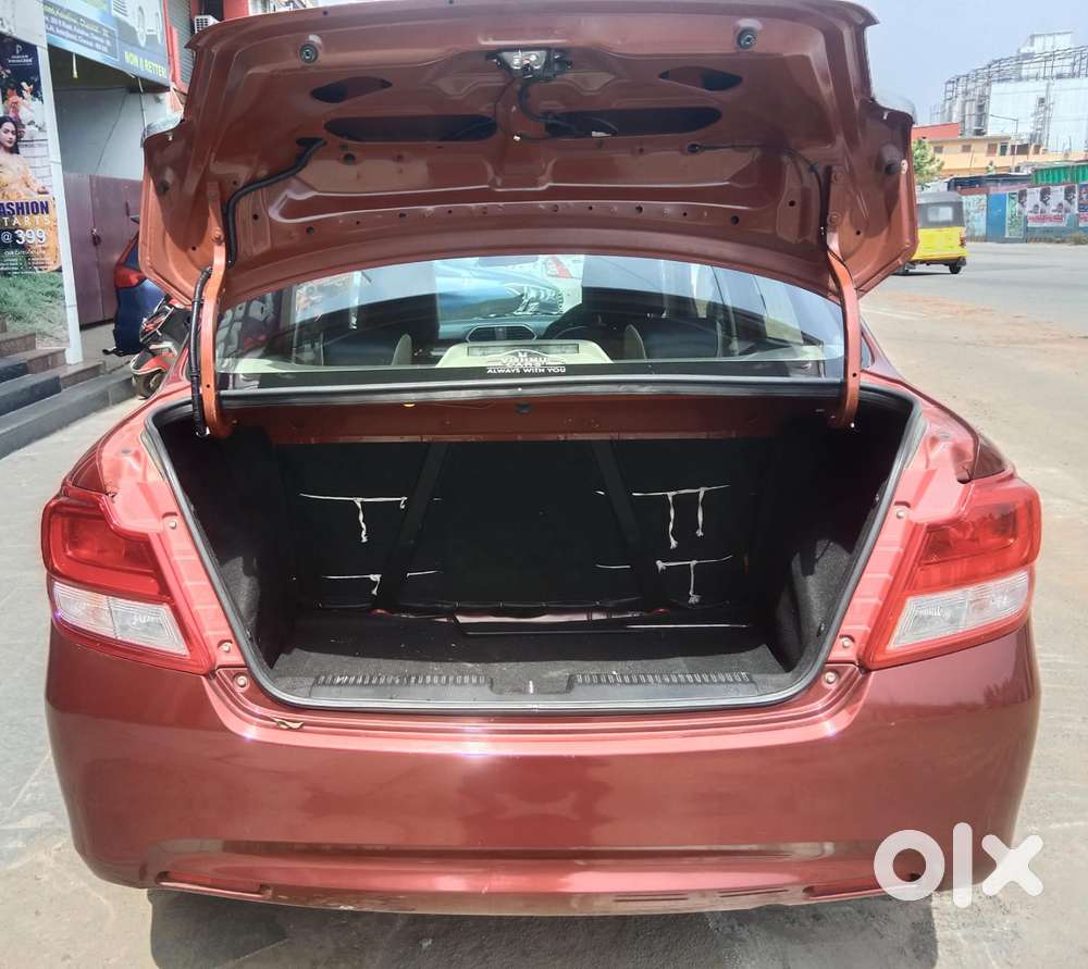 Maruti Suzuki Swift Dzire Vxi Optional, 2017, Petrol