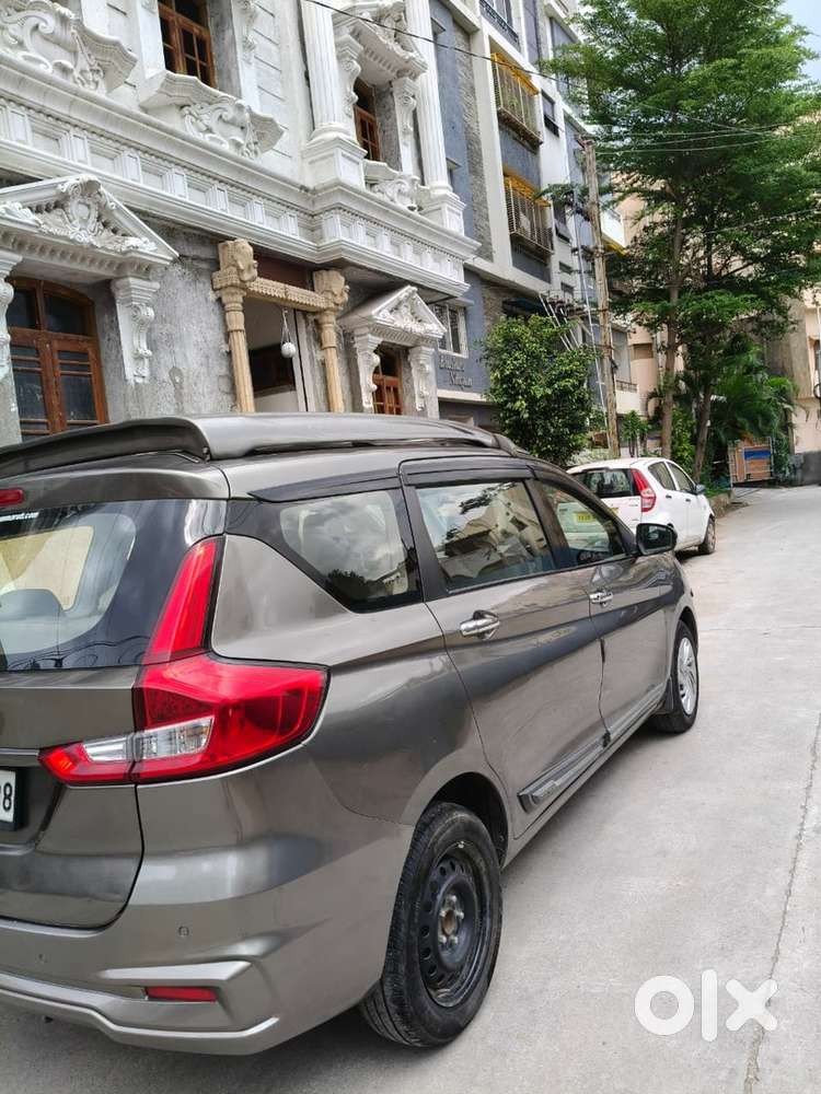 Maruti Suzuki Ertiga 1.5 Petrol Manual 2021