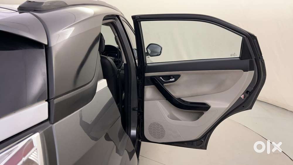 Tata Nexon 1.2 Revotron Xz Plus, 2021, Petrol