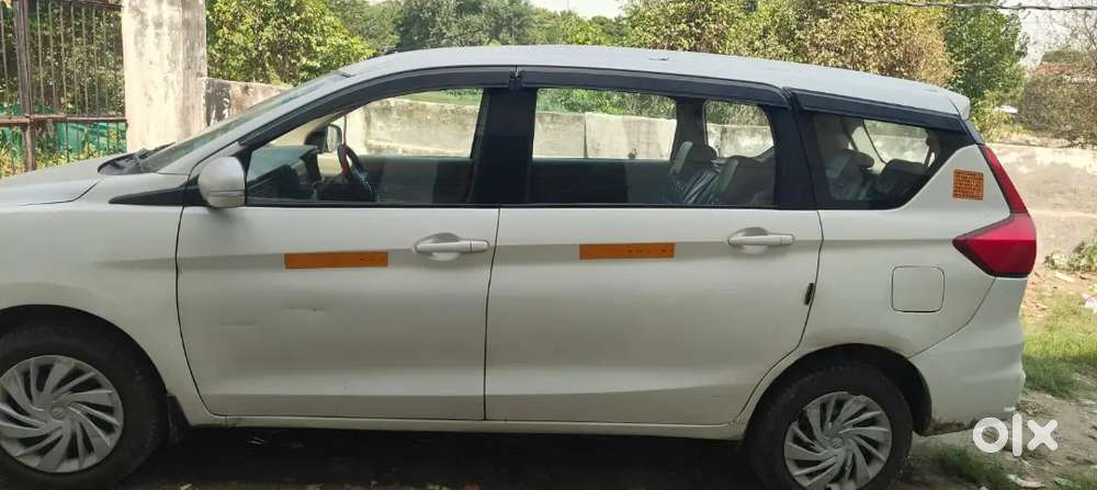 Maruti Suzuki Ertiga Vxi 2023