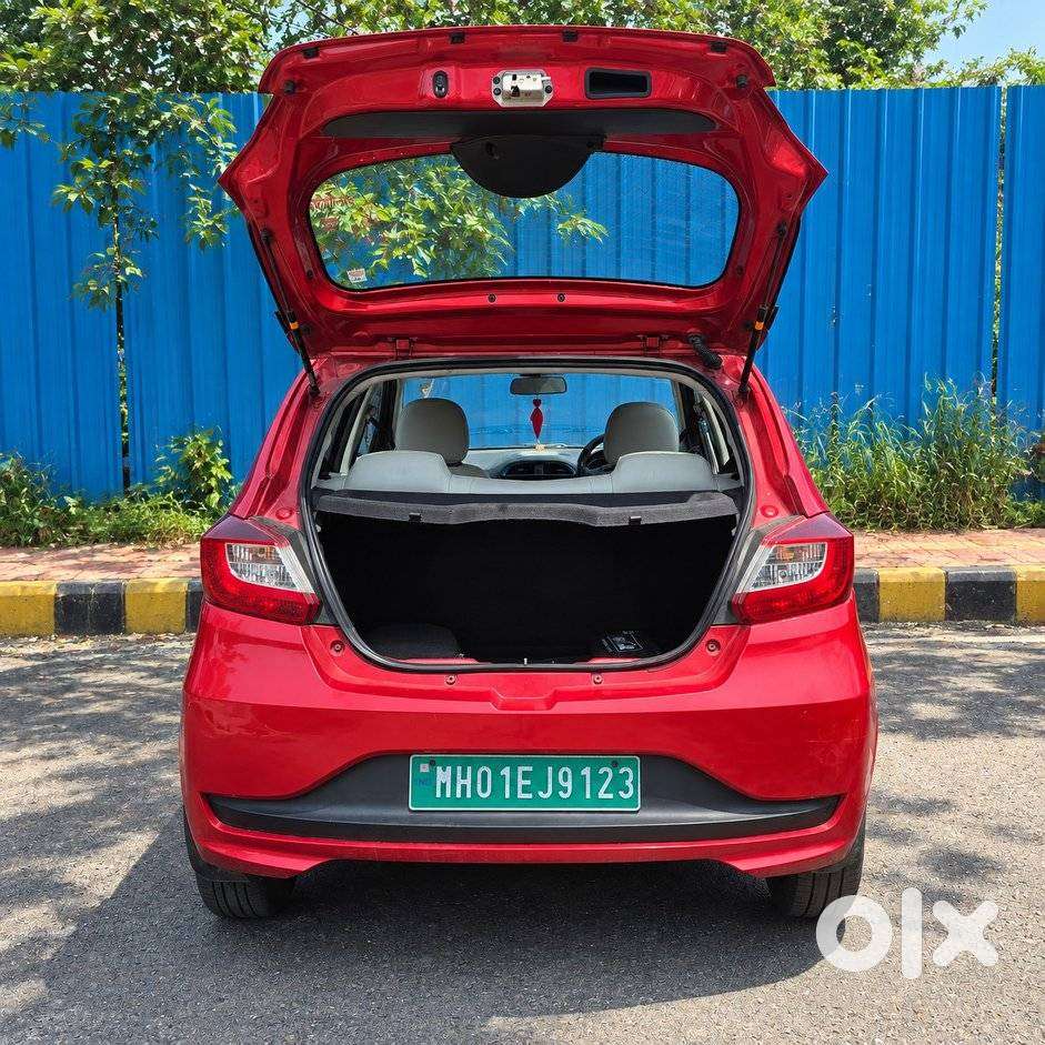 Tata Tiago Ev Xz Plus Tech Lux Long Range Fast Charger, 2023, Electr..