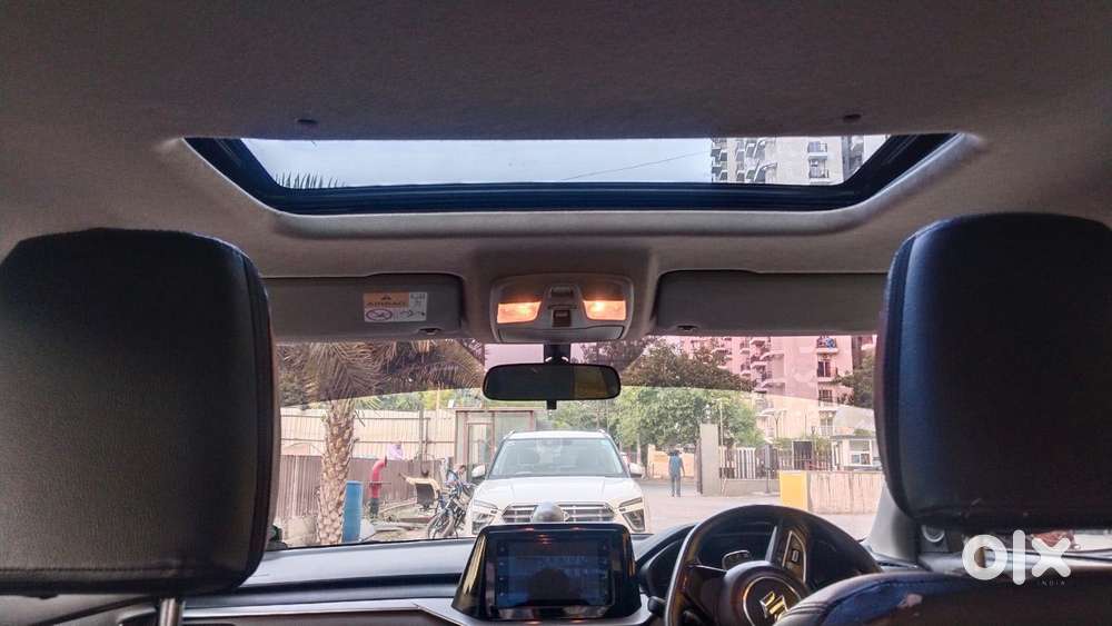Maruti Suzuki Brezza Zxi Plus At, 2023, Petrol
