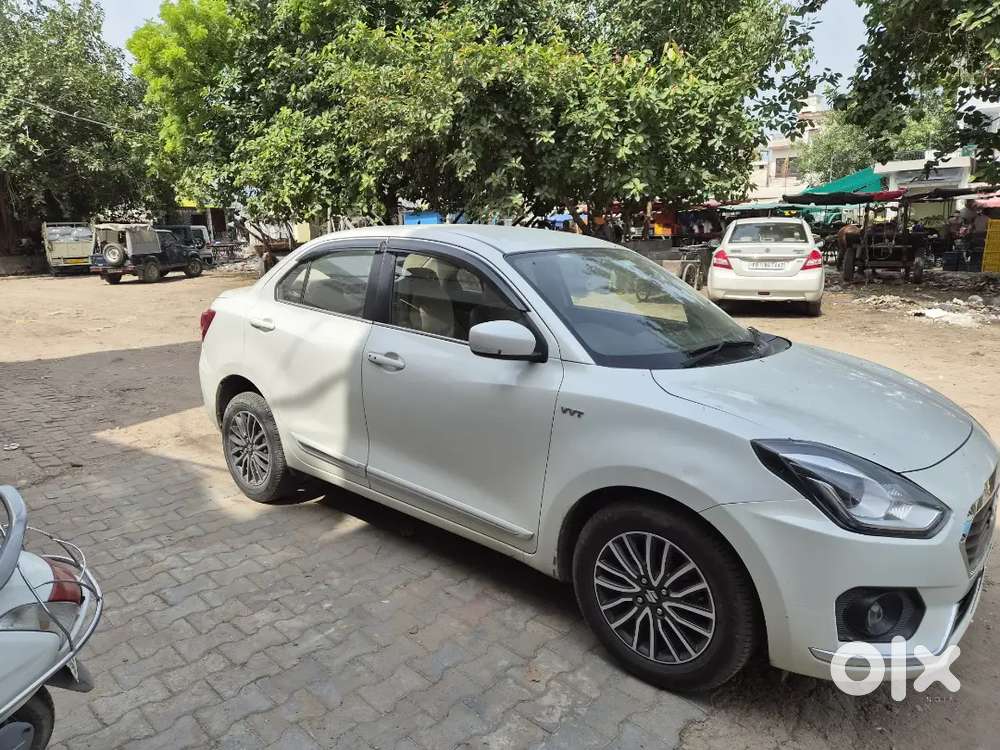 Maruti Suzuki Dzire 2017 Plus Amt