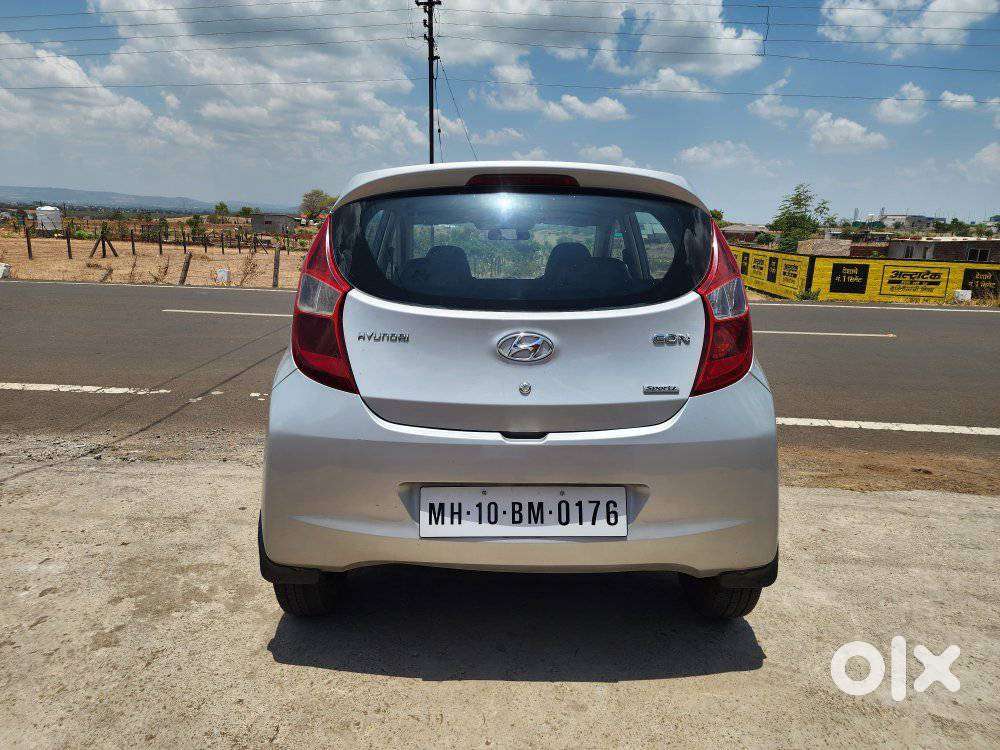 Hyundai Eon Sportz, 2013, Petrol