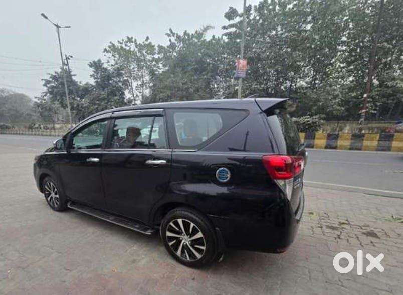 Toyota Innova Crysta [2020-ongoing] 2.7 Zx At 7 Str, 2022, Petrol