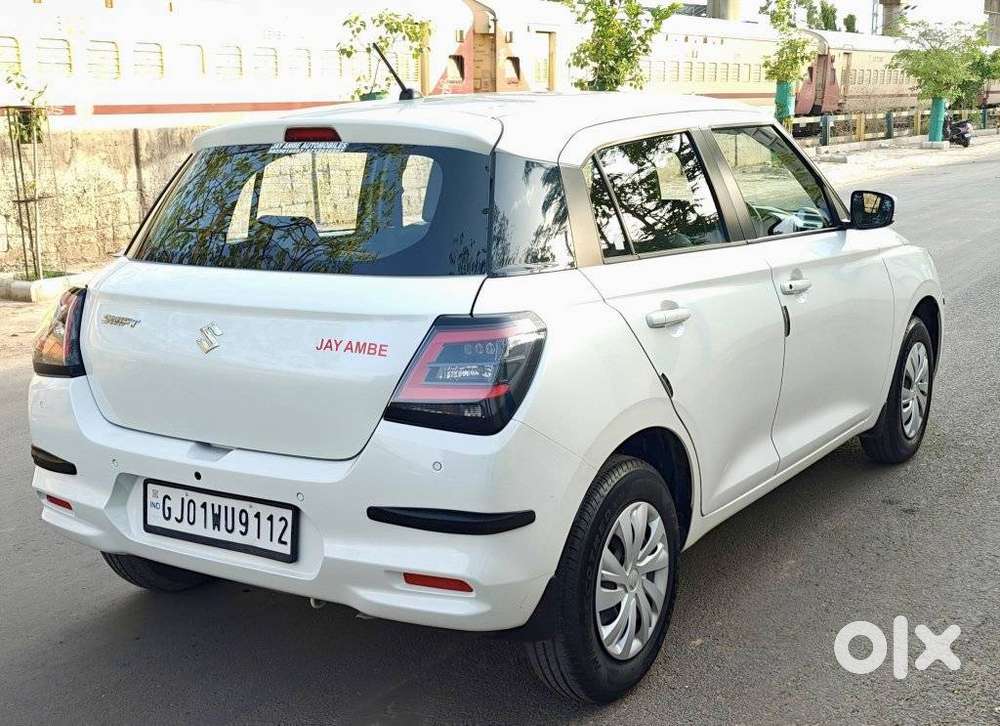 Maruti Suzuki Swift Vxi Ags, 2024, Petrol