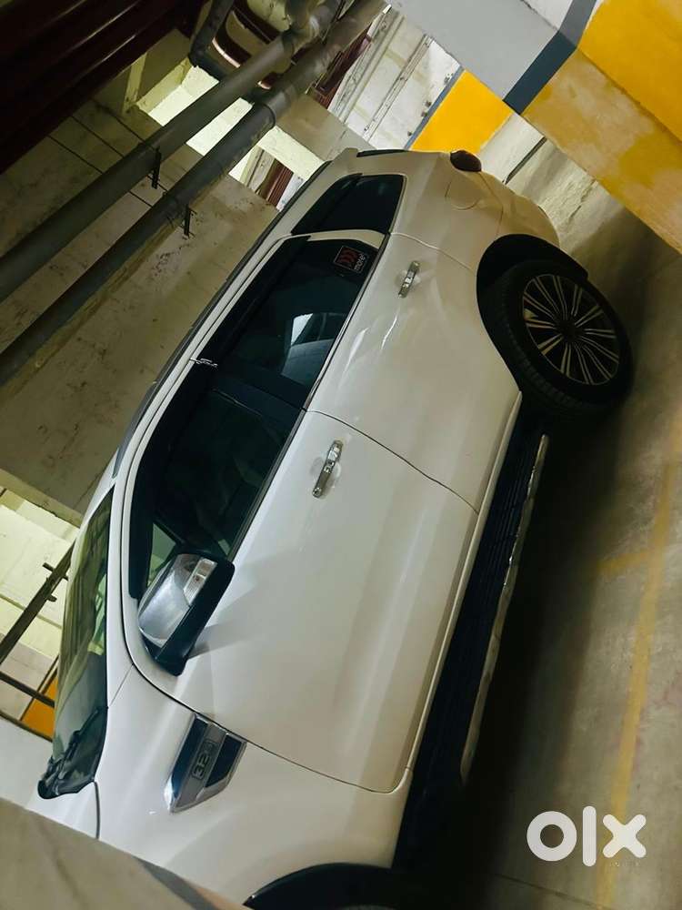 Fixed Price (ford Endevour 3.2 4x4 Automatic)